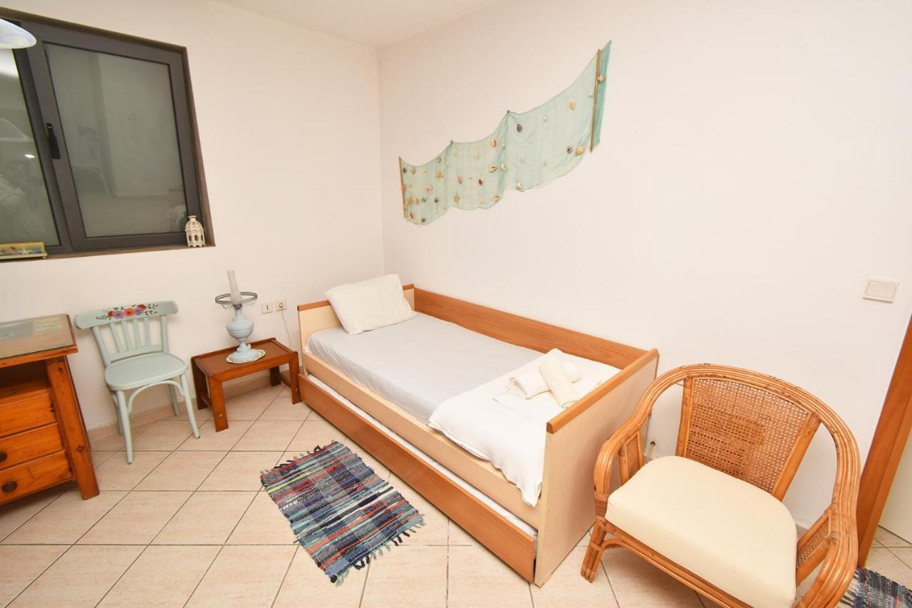 Olia Sea View Shared Pool Villa, Неа-Фокеа Экстерьер фото